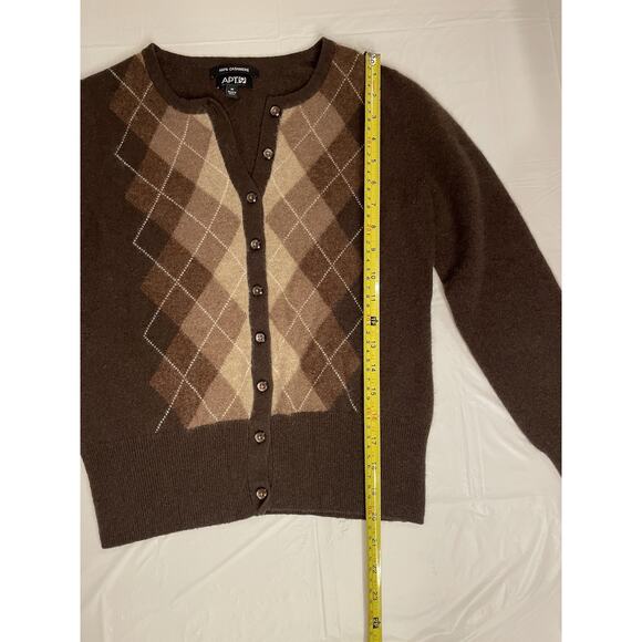 Apt 9 Cardigan Womens Medium Chocolate 100% Cashmere Sweater Argyle Ladies - Picture 3 of 9